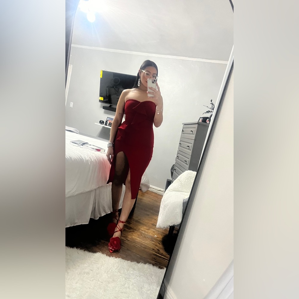 Fashion Nova “Her First Kiss Midi Dress”